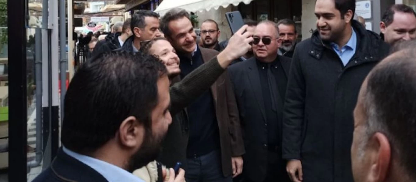 Η μαντινάδα που αφιέρωσαν οι Κρητικοί στον Κ.Μητσοτάκη - ​«Κυριάκο, βάστα δυνατά, του κράτους το τιμόνι...»